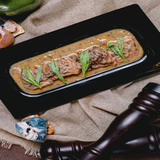 Lammwürfel auf geräucherter Augerginencreme